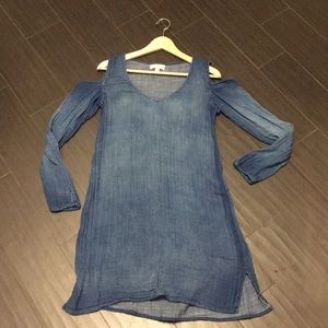 Cloth & Stone Anthropologie open shoulder chambray dress